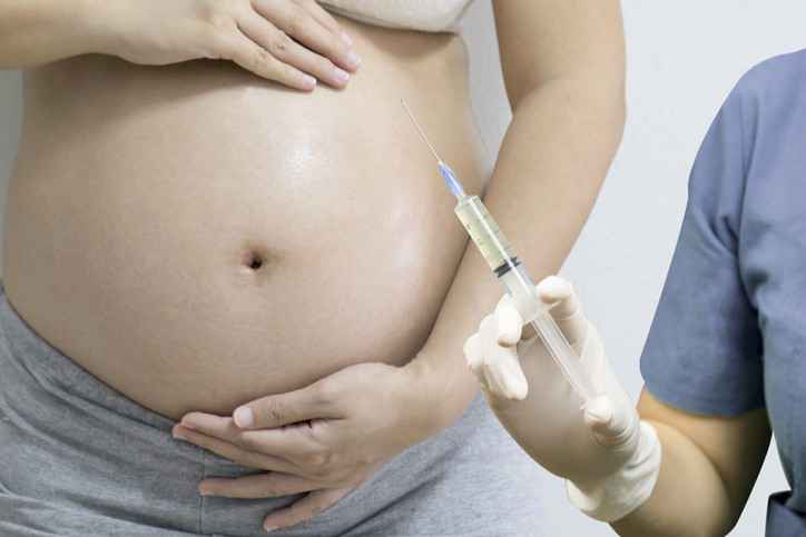 Những tháng đầu thai kỳ bà bầu cần bổ xung thêm thuốc bổ để đủ chất dinh dưỡng co mẹ và thai nhi